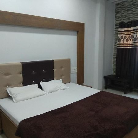 Sudha Palace Hotel Jagdalpur Ngoại thất bức ảnh