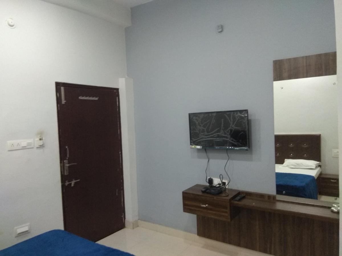 Sudha Palace Hotel Jagdalpur Ngoại thất bức ảnh