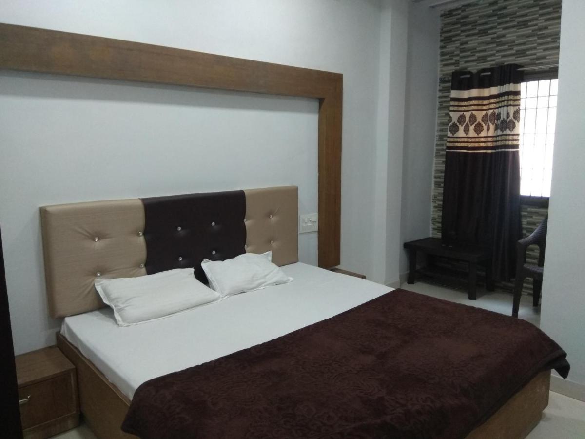 Sudha Palace Hotel Jagdalpur Ngoại thất bức ảnh